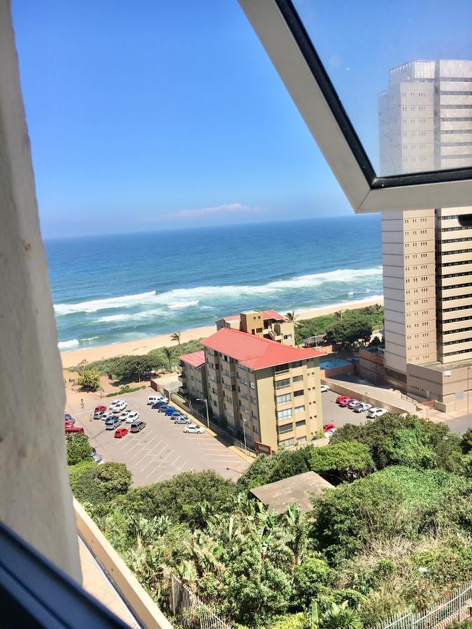 Hightide Apartment Amanzimtoti Exterior foto